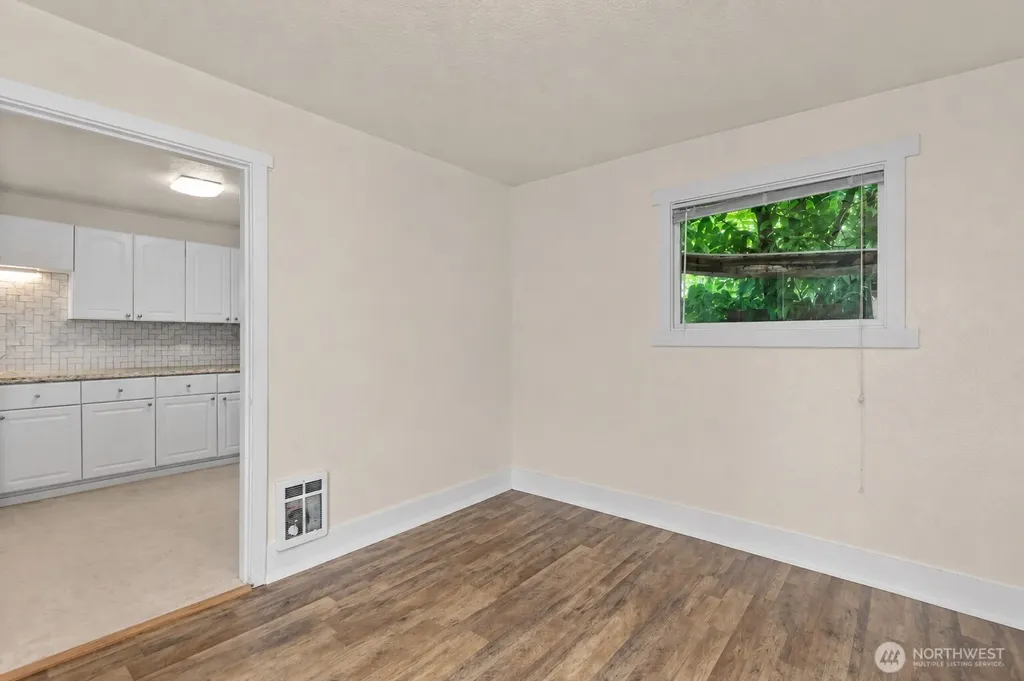 926 Pleasant Avenue Bremerton WA 98337