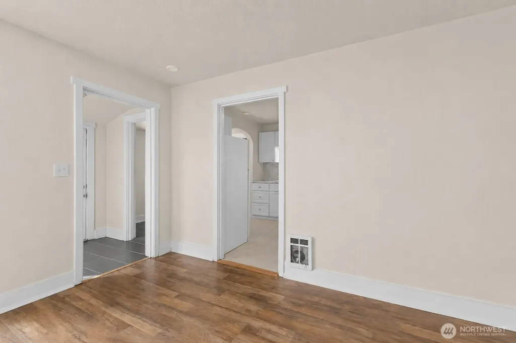 926 Pleasant Avenue Bremerton WA 98337