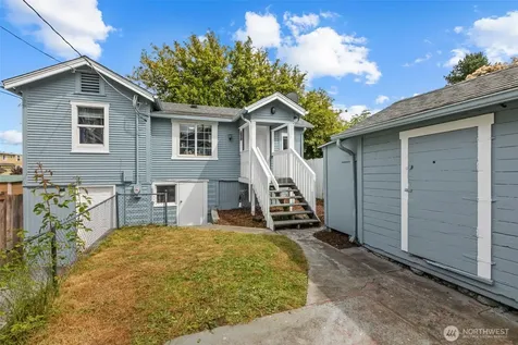 926 Pleasant Avenue Bremerton WA 98337