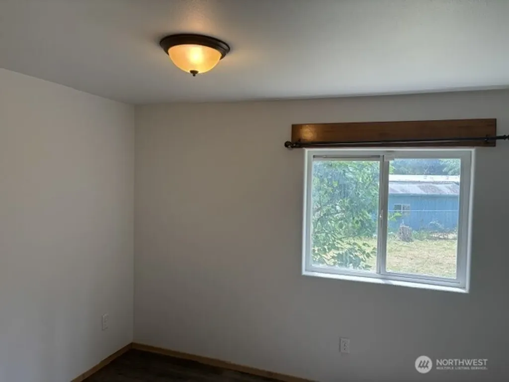 170 E Skookum Drive Shelton WA 98584