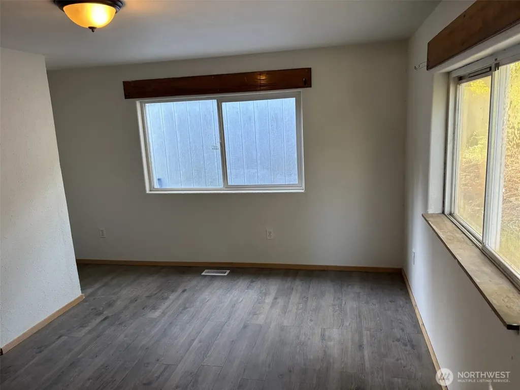 170 E Skookum Drive Shelton WA 98584