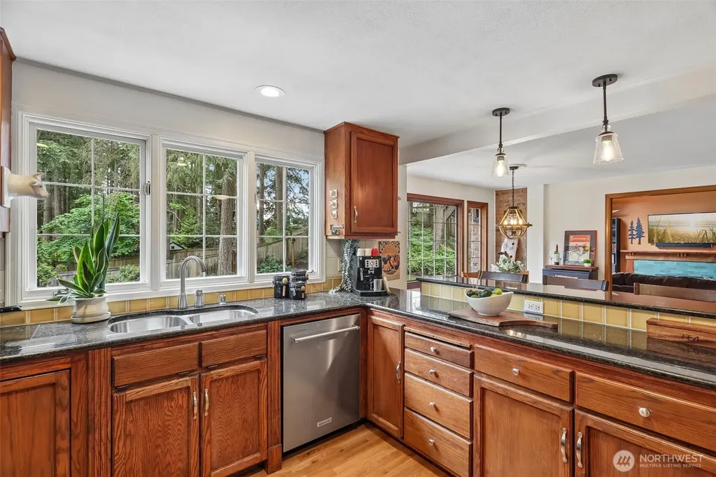 2019 214th Street SW Brier WA 98036