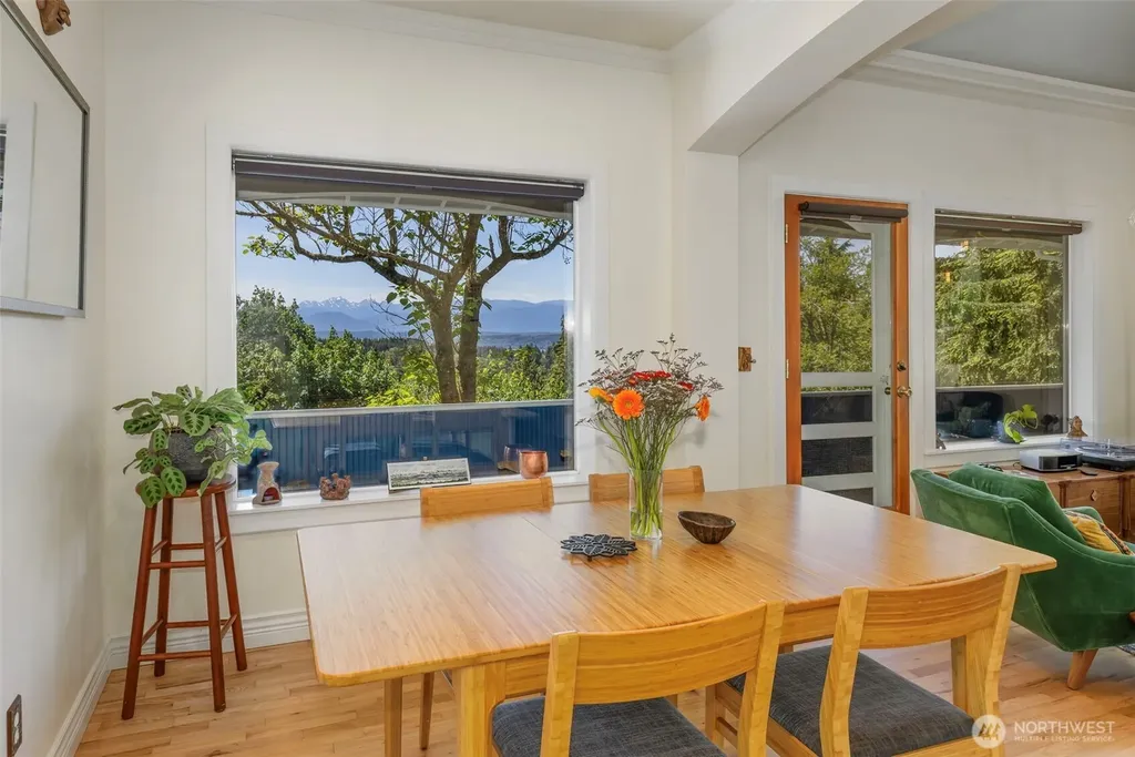 27170 Woodpecker Hill Road NE Poulsbo WA 98370