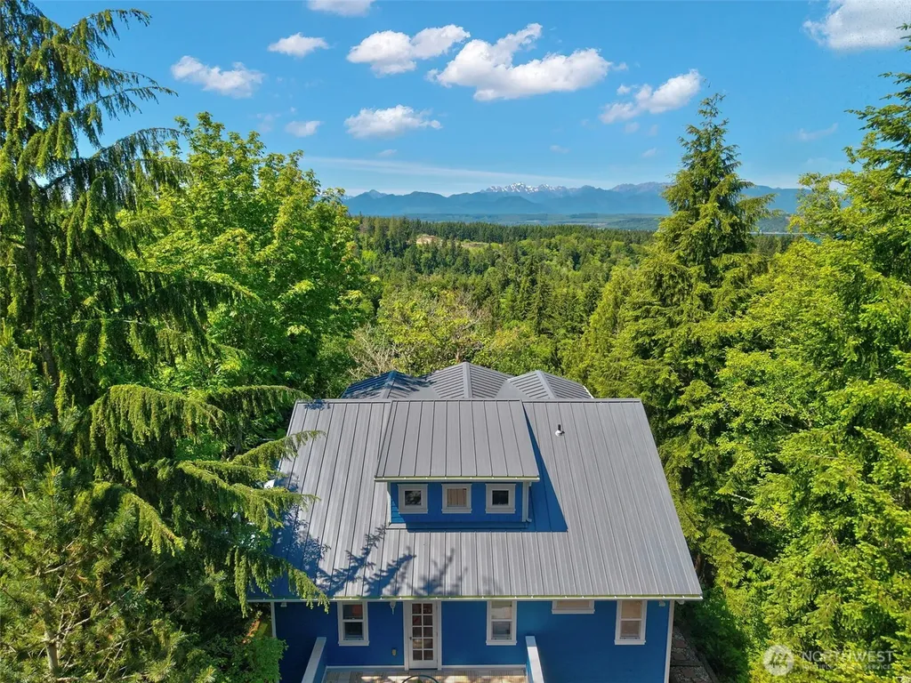 27170 Woodpecker Hill Road NE Poulsbo WA 98370
