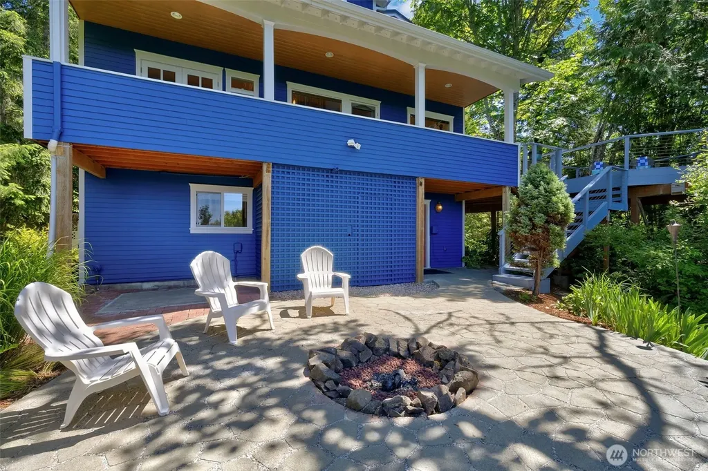 27170 Woodpecker Hill Road NE Poulsbo WA 98370