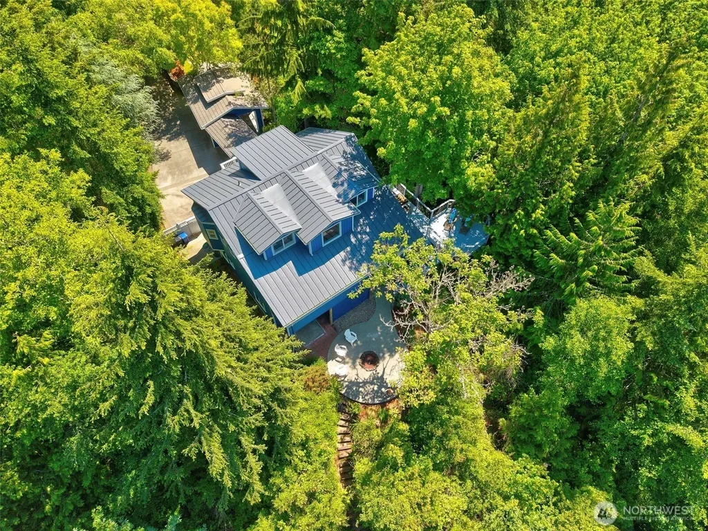 27170 Woodpecker Hill Road NE Poulsbo WA 98370