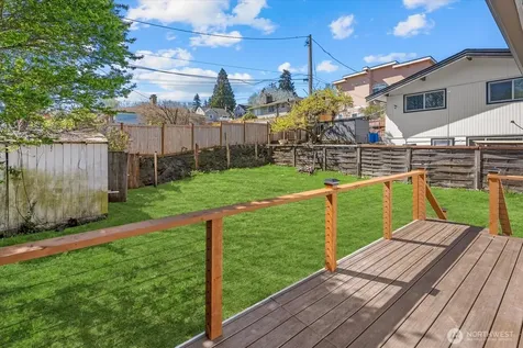 7915 S Lakeridge Drive Seattle WA 98178