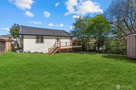 7915 S Lakeridge Drive Seattle WA 98178