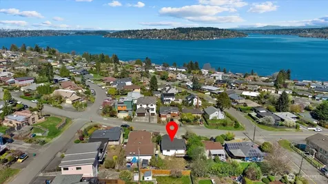 7915 S Lakeridge Drive Seattle WA 98178