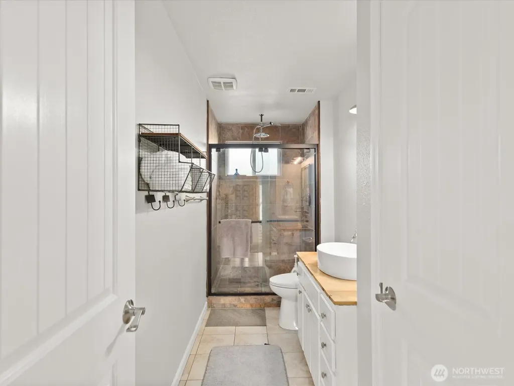 12020 Engebretsen Road Granite Falls WA 98252