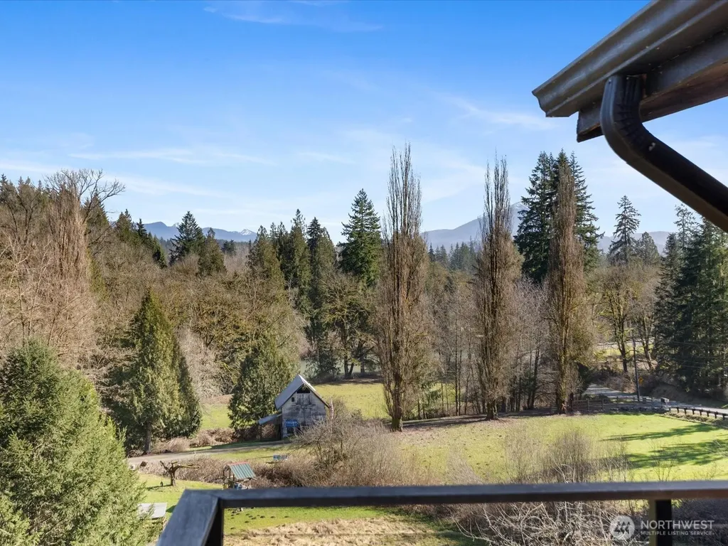 12020 Engebretsen Road Granite Falls WA 98252