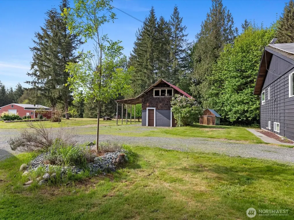 12020 Engebretsen Road Granite Falls WA 98252