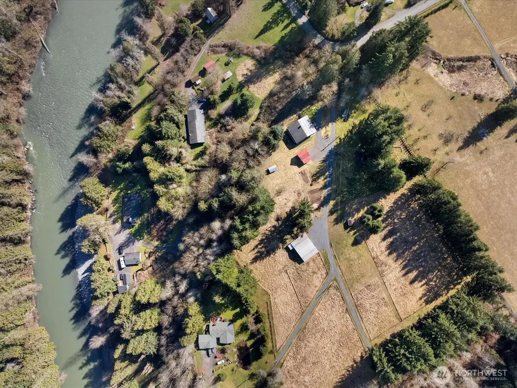 12020 Engebretsen Road Granite Falls WA 98252