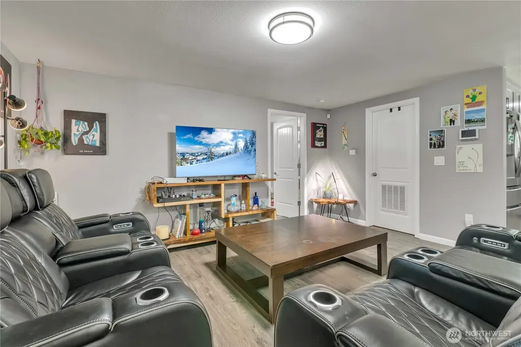 21211 125th Street E Bonney Lake WA 98391