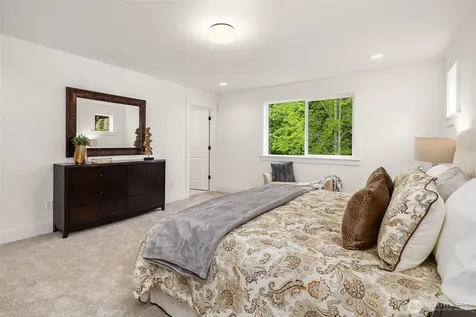 10675 SE 170th Place Renton WA 98055