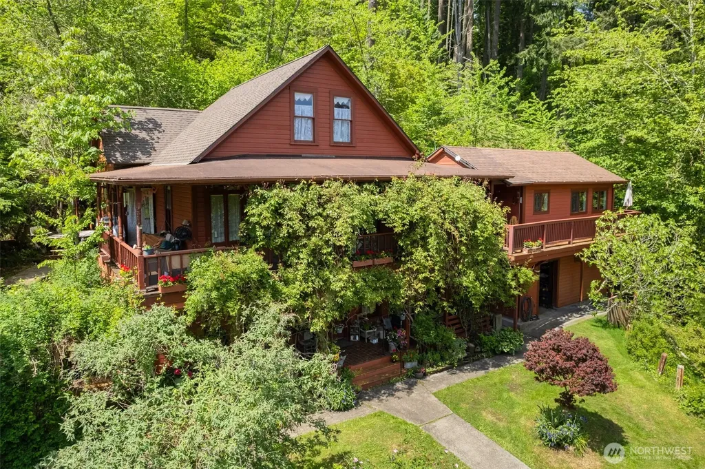 100 Alder Street Wilkeson WA 98396