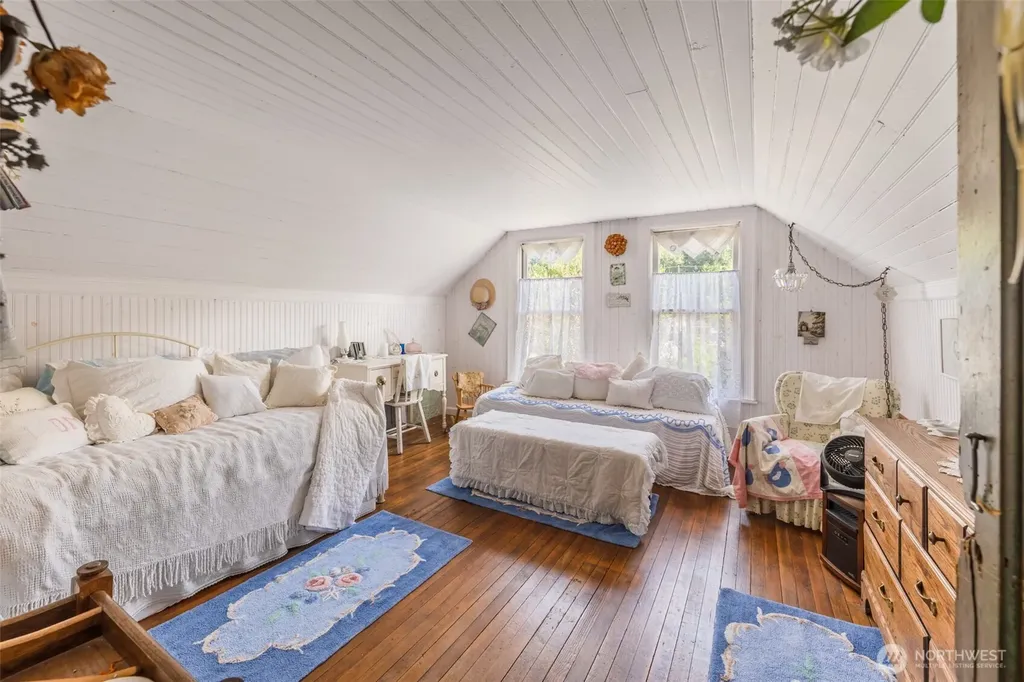 100 Alder Street Wilkeson WA 98396