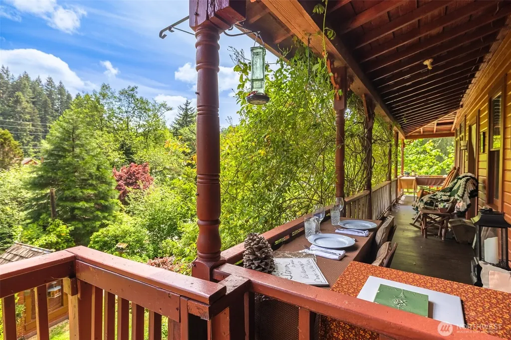 100 Alder Street Wilkeson WA 98396