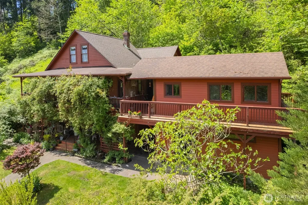 100 Alder Street Wilkeson WA 98396
