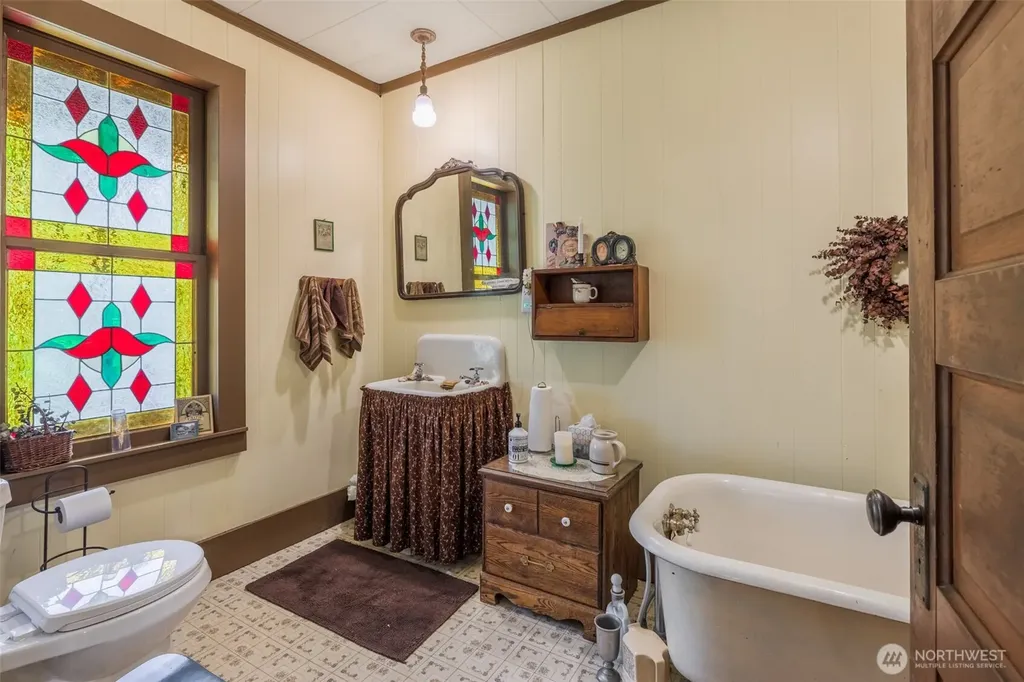 100 Alder Street Wilkeson WA 98396