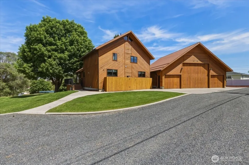 301 SW West Street Wilbur WA 99185