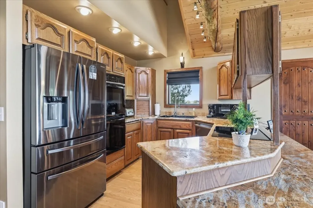 301 SW West Street Wilbur WA 99185