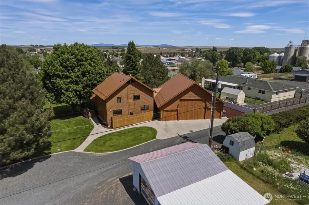 301 SW West Street Wilbur WA 99185