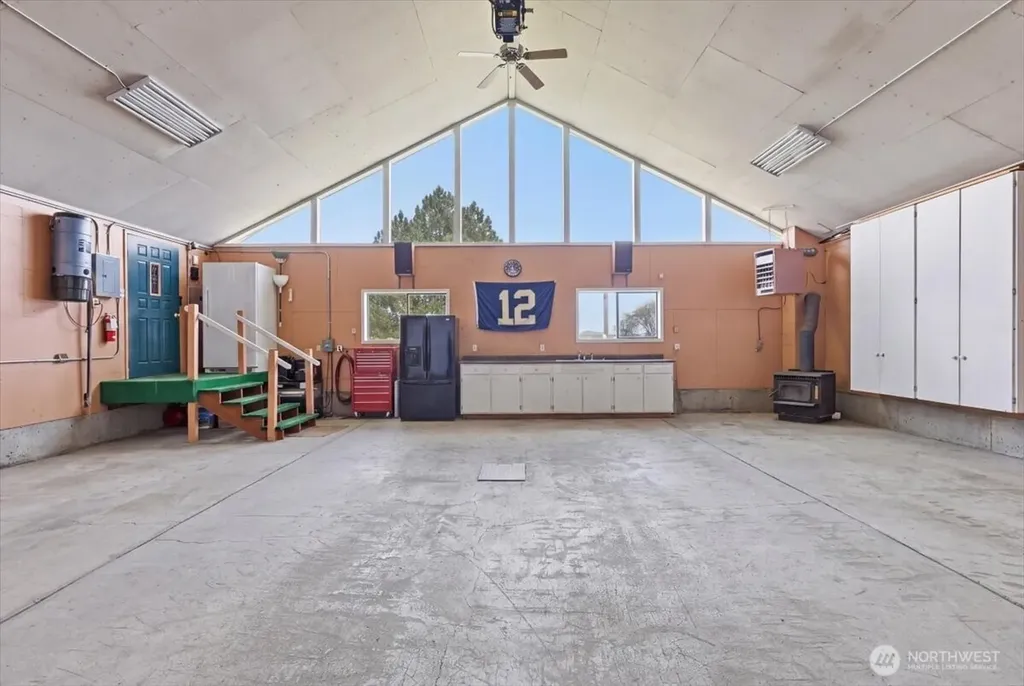 301 SW West Street Wilbur WA 99185