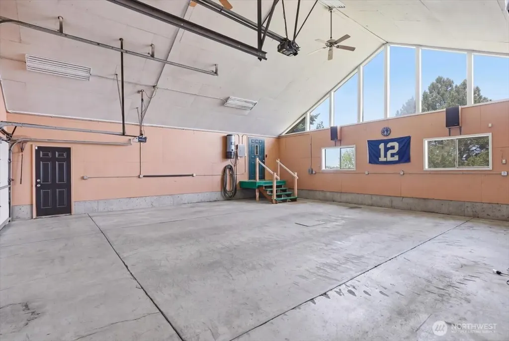 301 SW West Street Wilbur WA 99185