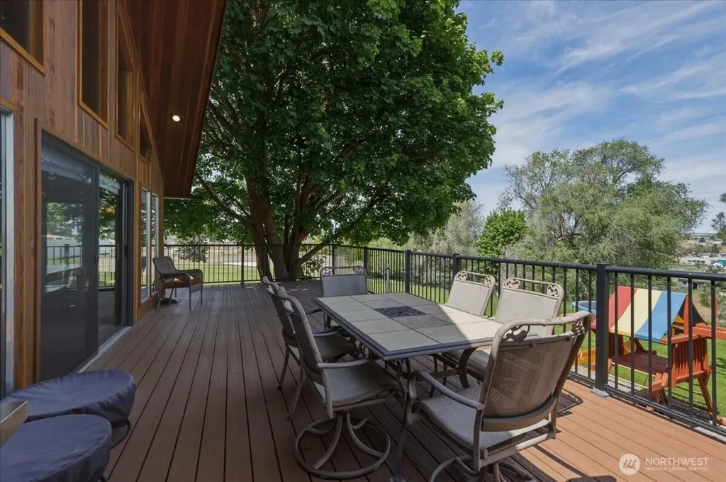 301 SW West Street Wilbur WA 99185