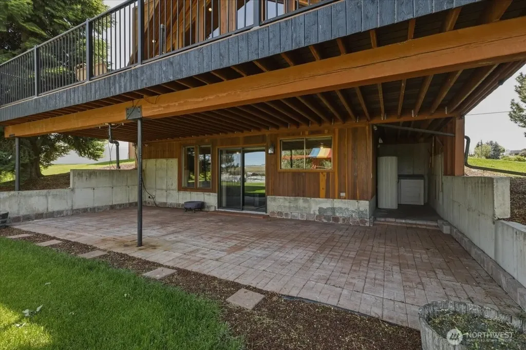 301 SW West Street Wilbur WA 99185