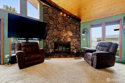 301 SW West Street Wilbur WA 99185