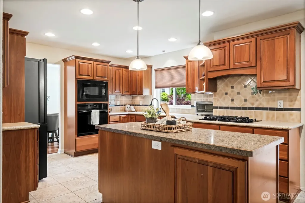 6305 SE Tyler Court Lacey WA 98513
