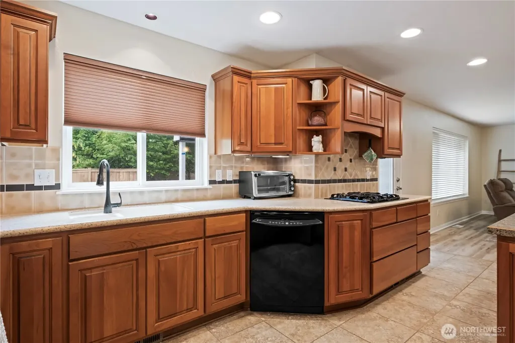 6305 SE Tyler Court Lacey WA 98513