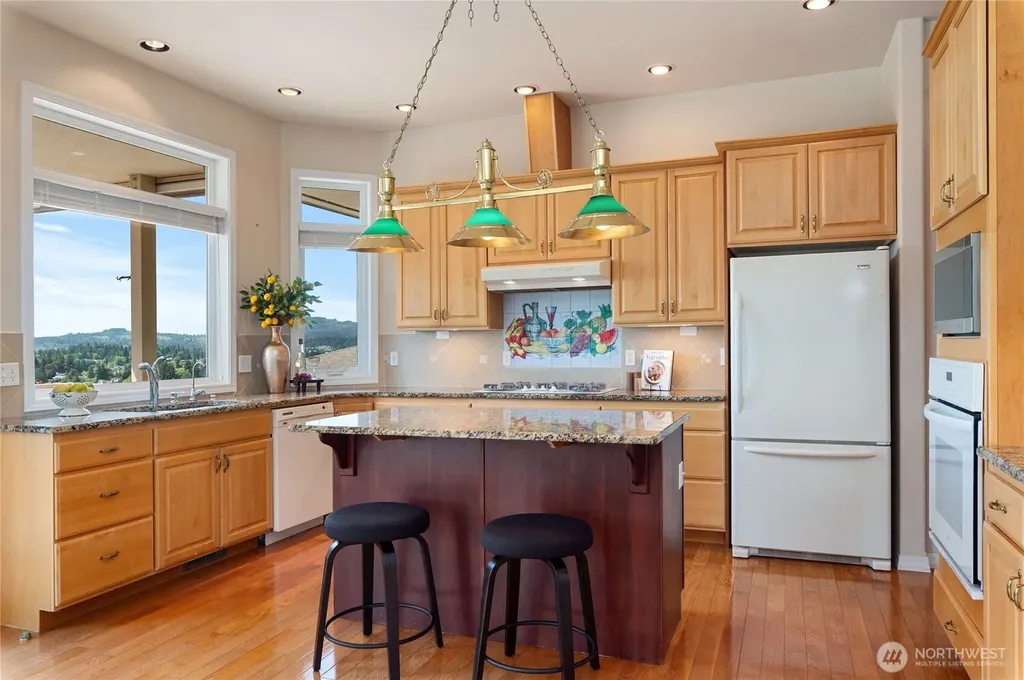 3277 Appaloosa Way NE Bremerton WA 98310