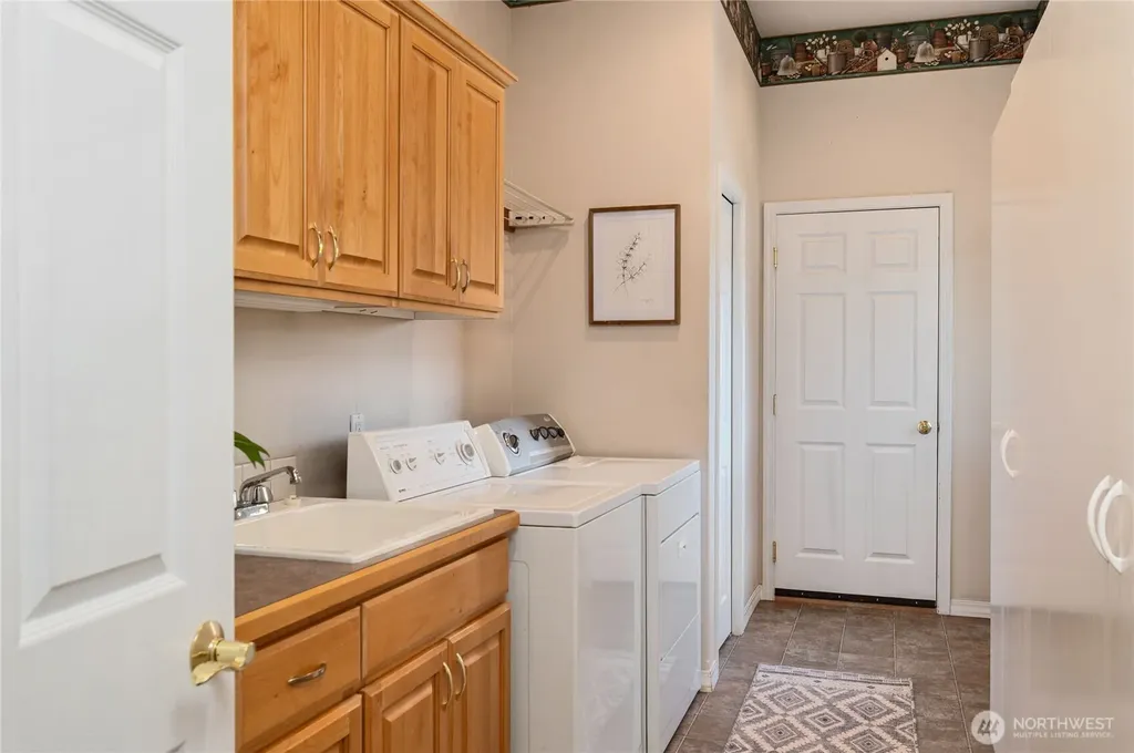 3277 Appaloosa Way NE Bremerton WA 98310