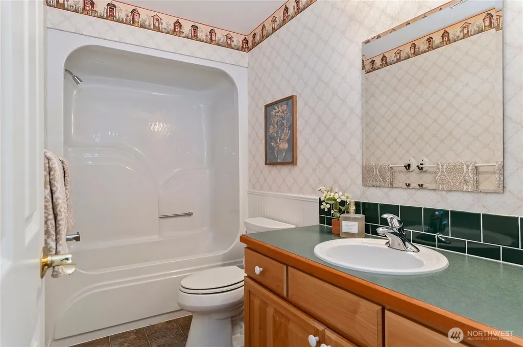 3277 Appaloosa Way NE Bremerton WA 98310