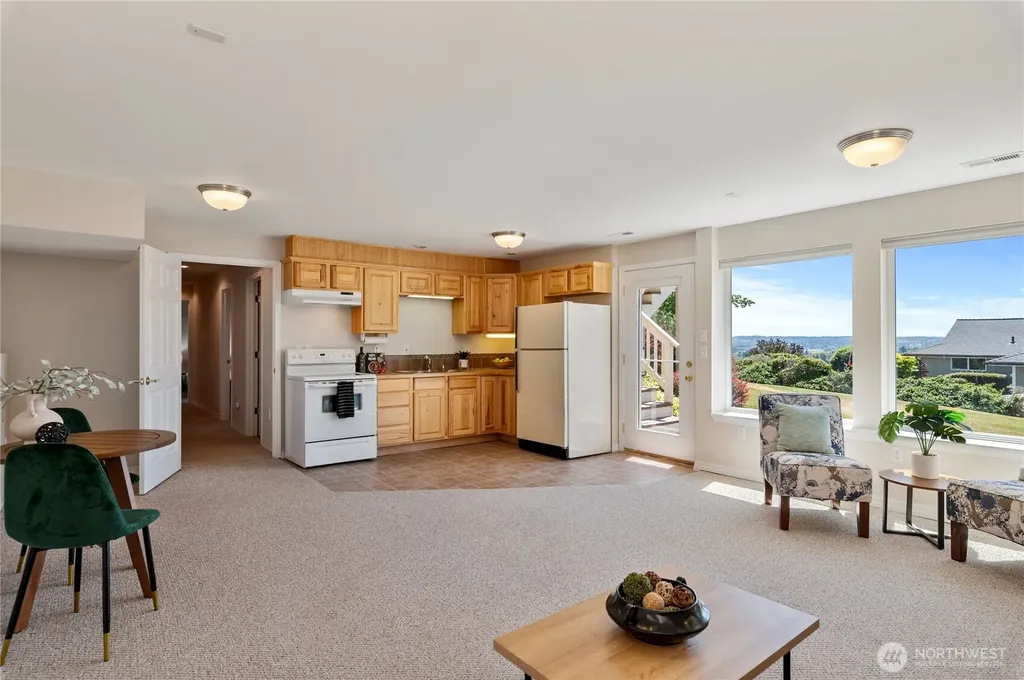 3277 Appaloosa Way NE Bremerton WA 98310