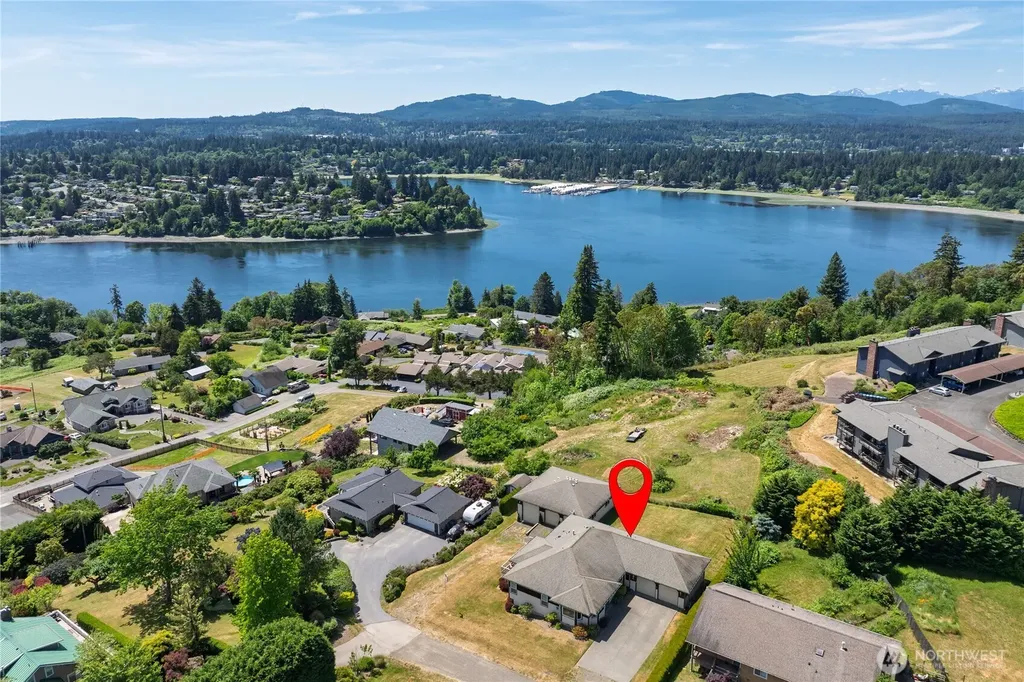 3277 Appaloosa Way NE Bremerton WA 98310