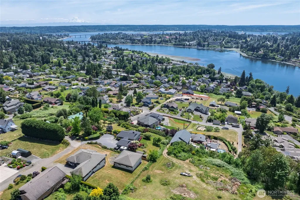 3277 Appaloosa Way NE Bremerton WA 98310