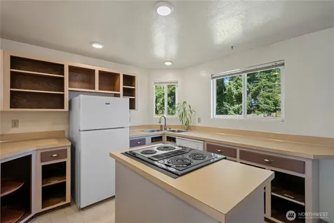 6322 49th Drive NE Marysville WA 98270