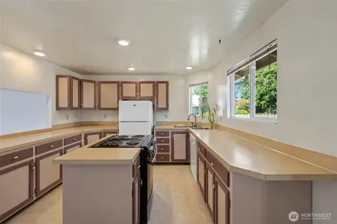 6322 49th Drive NE Marysville WA 98270
