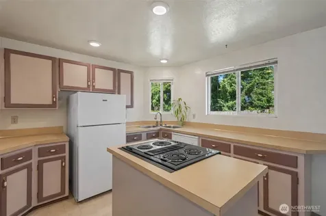 6322 49th Drive NE Marysville WA 98270