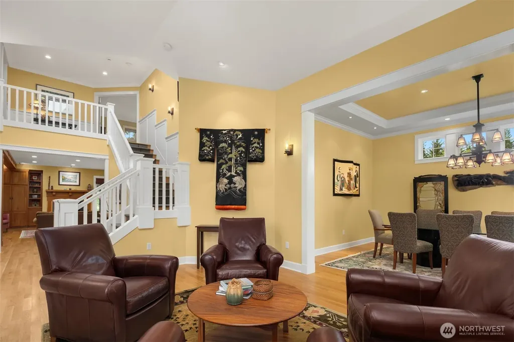 15032 152nd Avenue NE Woodinville WA 98072