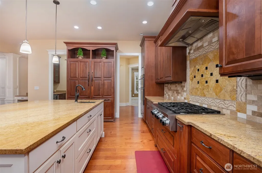 4332 129th Place SE Bellevue WA 98009