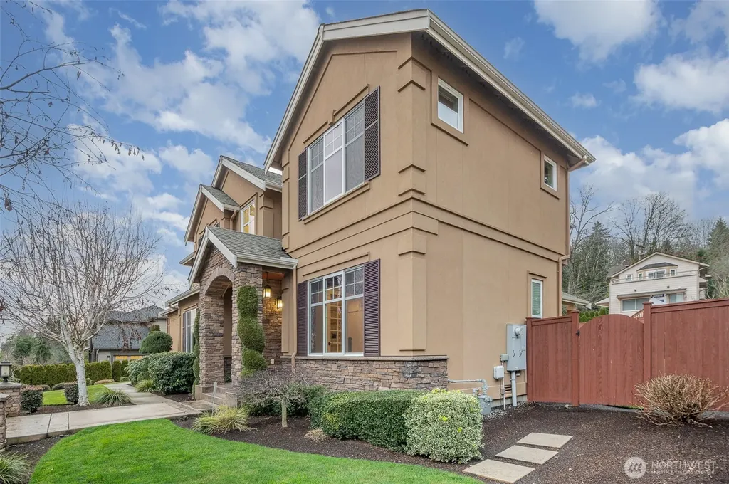 4332 129th Place SE Bellevue WA 98009