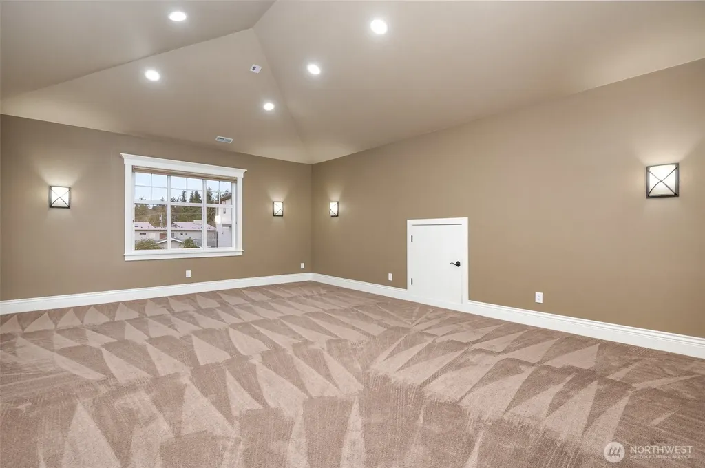 4332 129th Place SE Bellevue WA 98009
