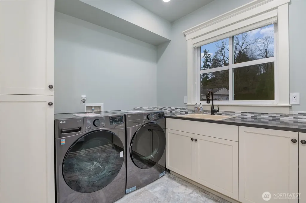 4332 129th Place SE Bellevue WA 98009