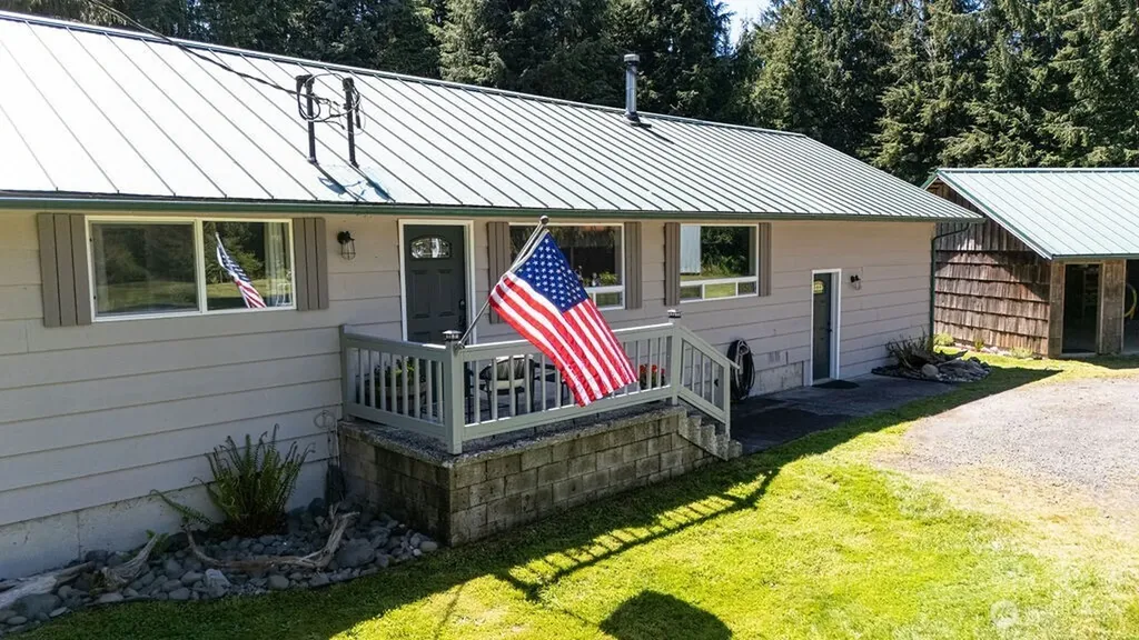 1399 Mora Road Forks WA 98331
