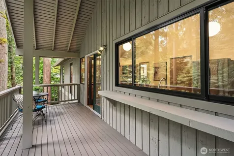 12833 NE 35th Place Bellevue WA 98005